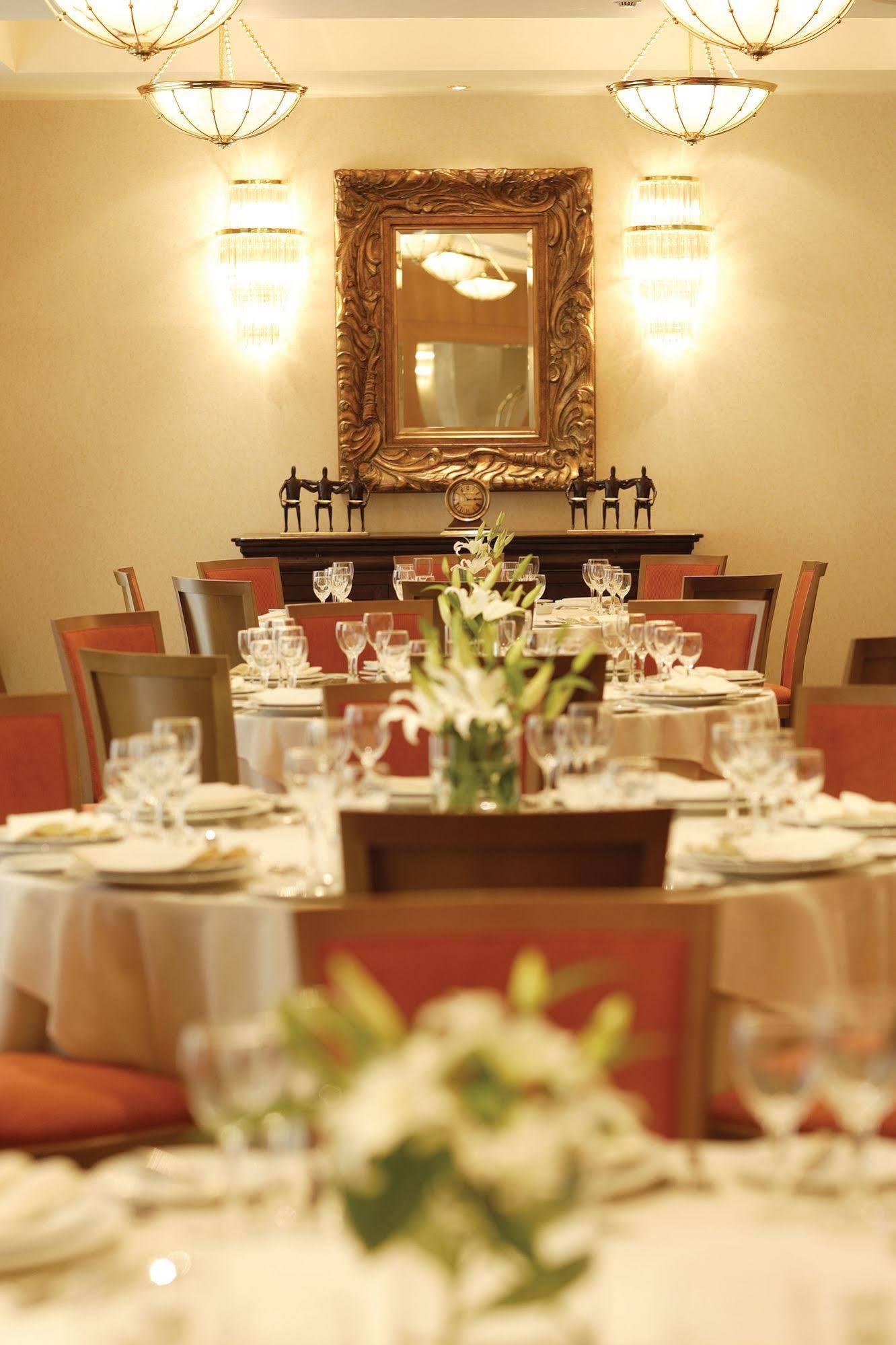 Divani Palace Лариса Екстериор снимка